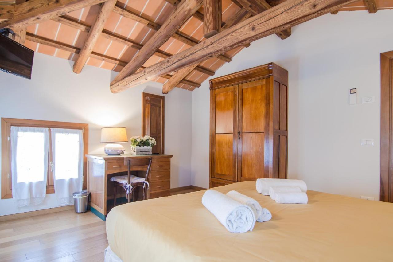 Casolare La Quercia Villa Correzzola Bagian luar foto